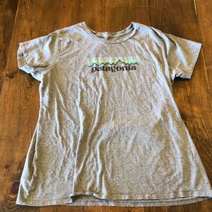 Patagonia logo tee